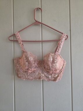 Victoria secret Dream Angels Pish Up Pink Bra Embellished Beaded 36D